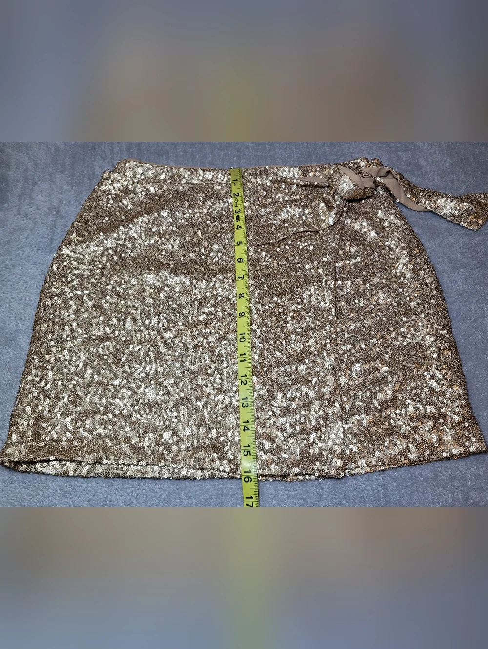 House of Harlow 1960 Gold Sequin Faux Wrap Mini Skirt NWOT S/M